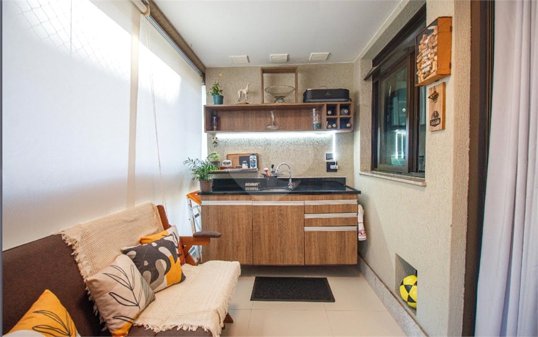 Apartamento à venda com 2 quartos, sendo 1 suíte, em Rio Comprido, Rio de Janeiro, RJ