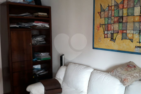 Apartamento à venda com 3 quartos, sendo 2 suítes, em Campo Belo, São Paulo, SP