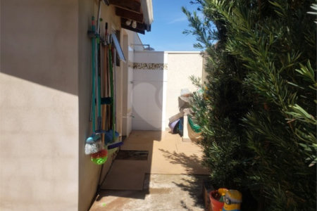 Sobrado para venda no condomínio de alto padrão Village Damha II