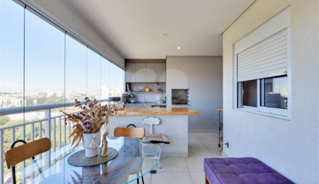 Apartamento à venda com 2 quartos, sendo 1 suíte,  em Santo Amaro, São Paulo, SP