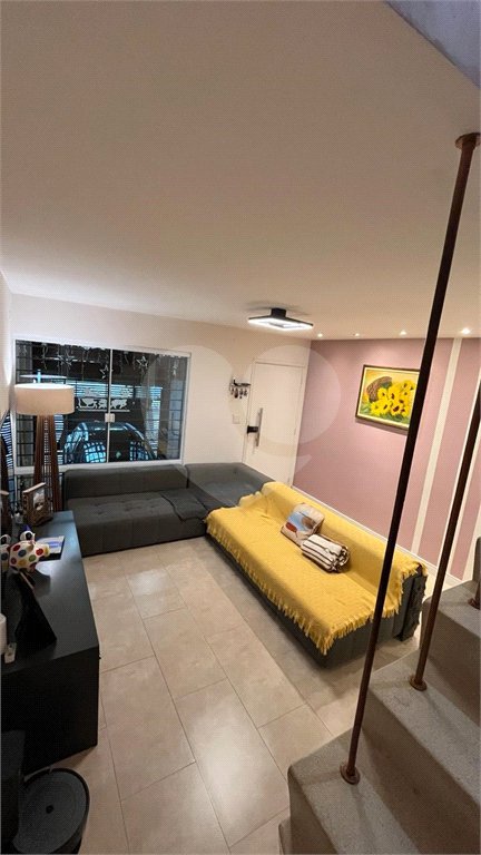Sobrado à venda com 2 quartos em Vila Uberabinha, São Paulo, SP