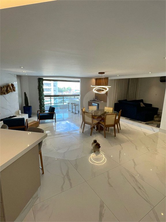 Apartamento à venda com 4 quartos, sendo 2 suítes, em Santana, São Paulo, SP