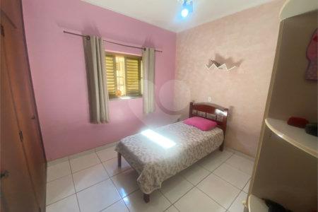 Casa à venda com 4 quartos, sendo 1 suíte, em Campos Elíseos, Ribeirão Preto, SP