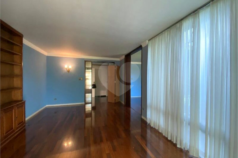Casa Térrea à venda com 4 quartos, sendo 2 suítes, em Jardim Floresta, São Paulo, SP