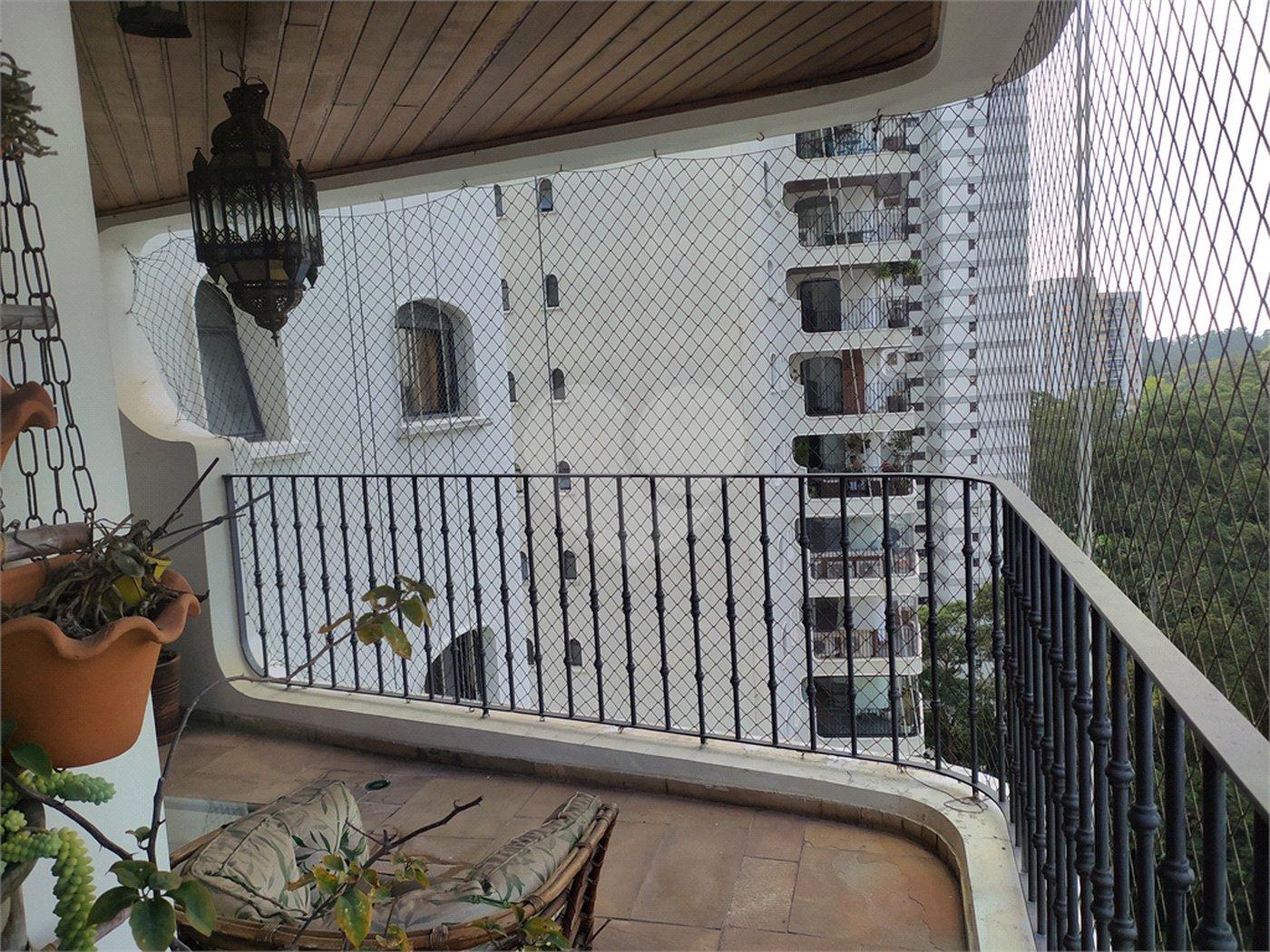 Apartamento à venda com 4 suítes em Jardim Marajoara, São Paulo, SP