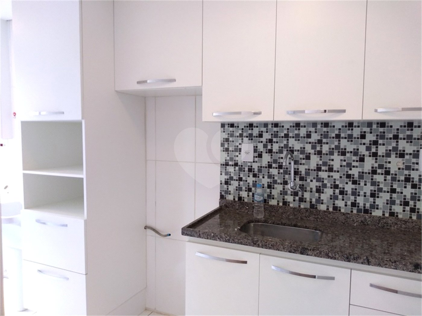 Apartamento à venda com 2 quartos em Santa Claudina, Vinhedo, SP