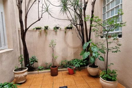 Sobrado à venda com 4 quartos, sendo 1 suíte,  em Água Branca, São Paulo, SP