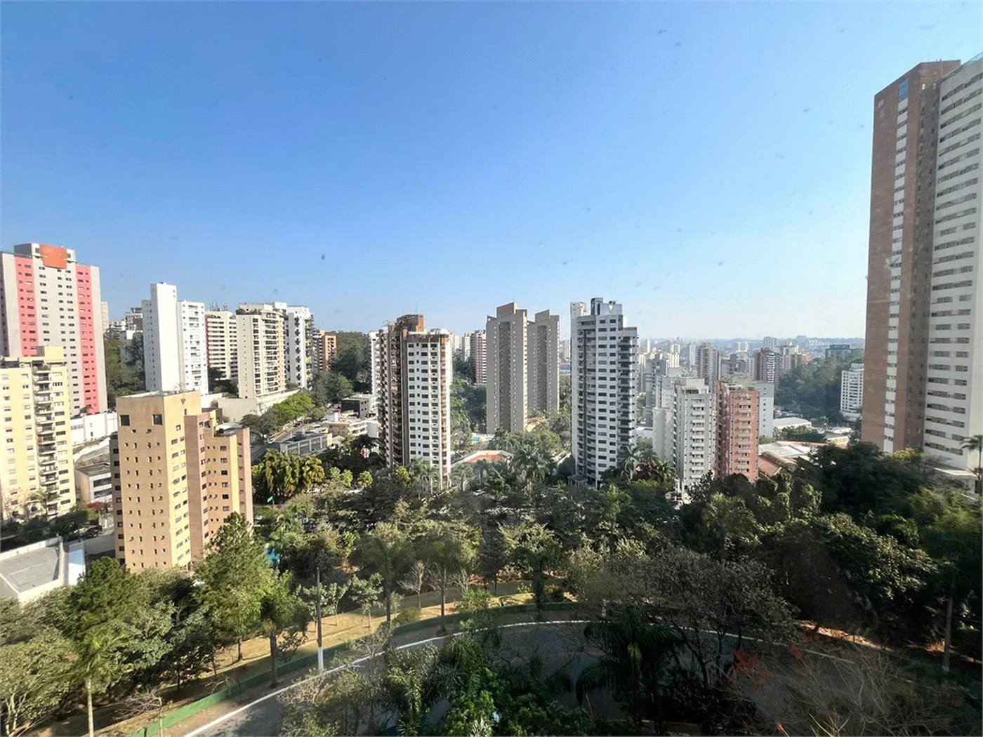 Apartamento à venda com 3 suítes em Vila Andrade, São Paulo, SP