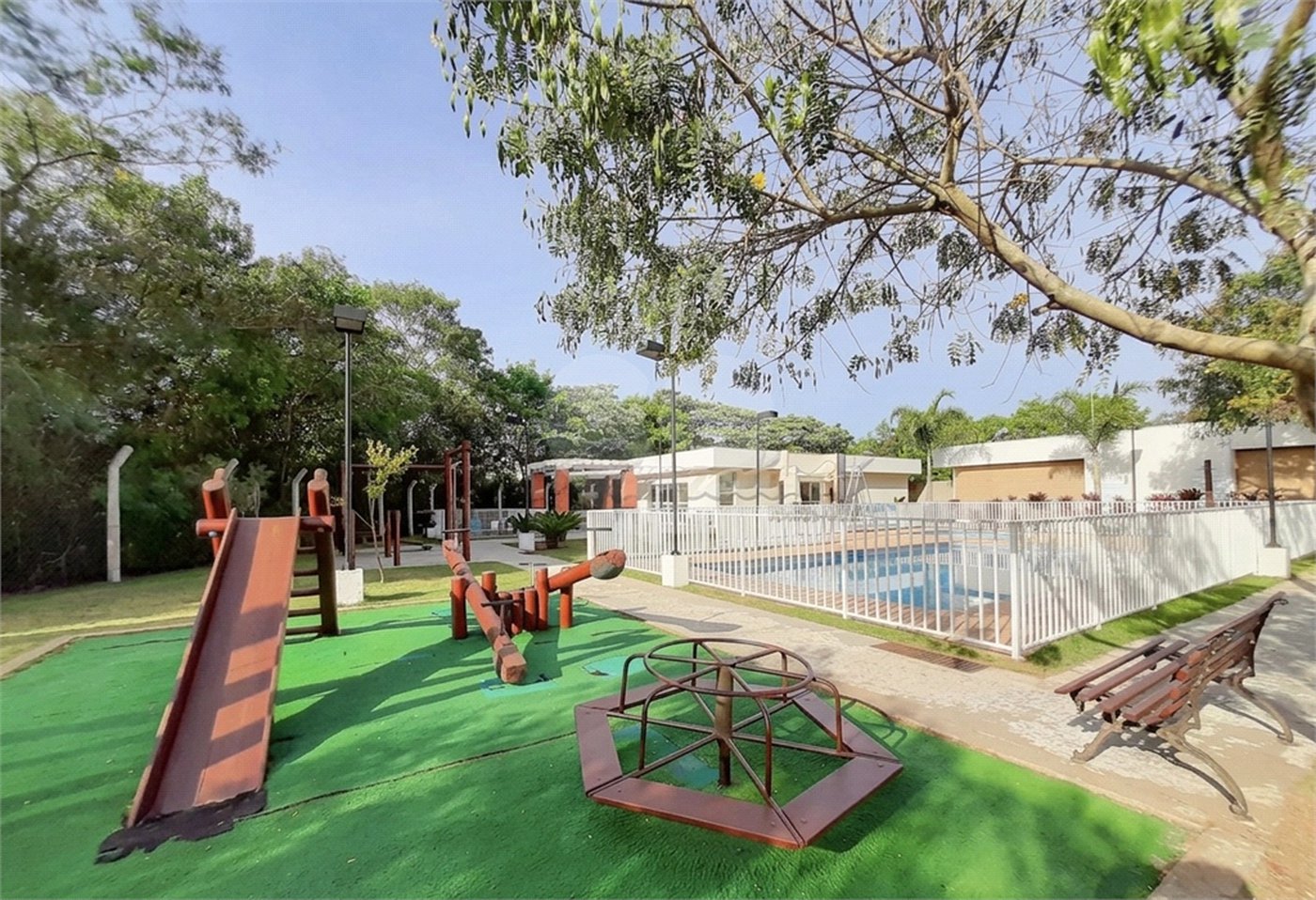 Apartamento à venda com 2 quartos em Jardim Bela Vista, Itapetininga, SP