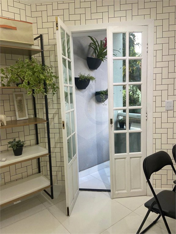 Casa de Vila à venda com 2 quartos, sendo 1 suíte,  em Silveira, Santo André, SP
