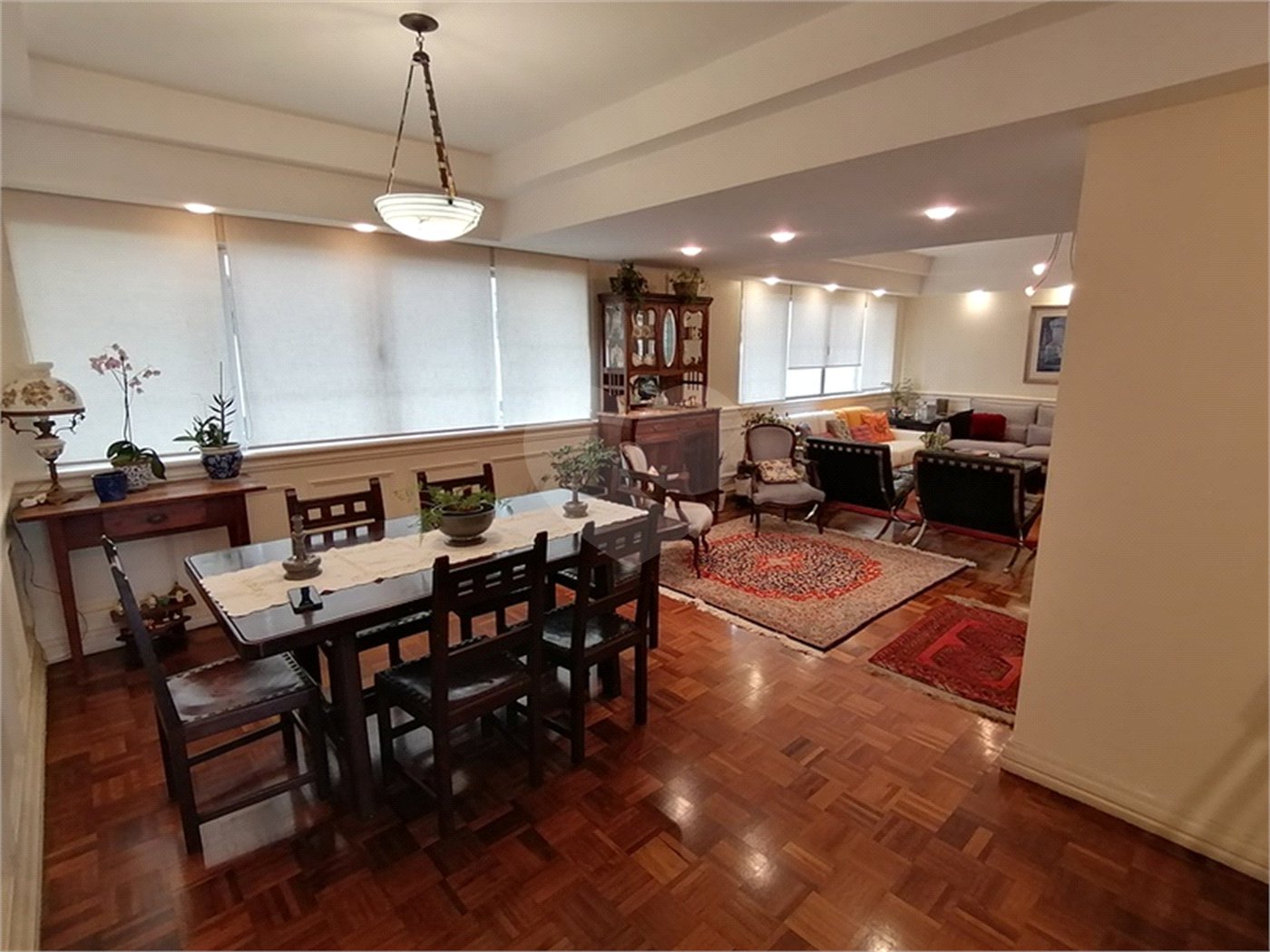 Apartamento à venda com 3 quartos, sendo 1 suíte, em Jardim Paulista, São Paulo, SP