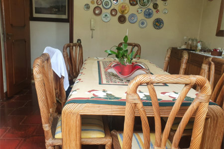 Casa à venda com 4 quartos, sendo 1 suíte, em Interlagos, São Paulo, SP