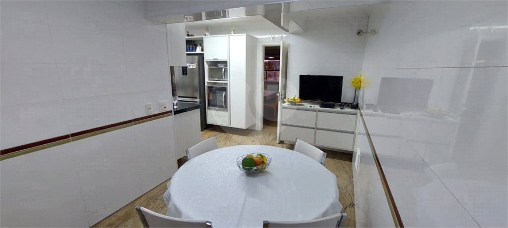 Apartamento à venda com 4 suítes em Santana, São Paulo, SP