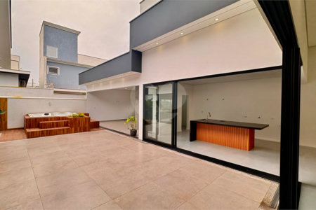 Casa à venda com 3 suítes no condomínio Campos do Conde I e II, Sorocaba - SP