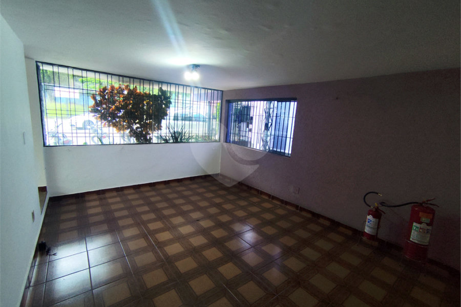 Sobrado para alugar com 4 quartos em Santana, São Paulo, SP
