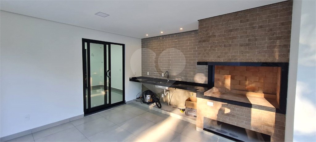 Casa à venda com 3 suítes no condomínio Reserva dos Vinhedos, Louveira - SP
