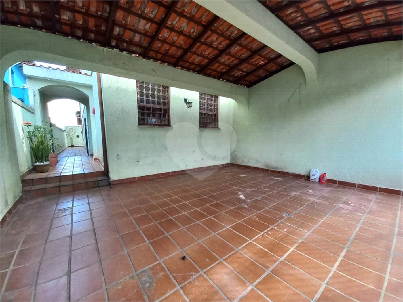 Casa à venda com 3 quartos, sendo 1 suíte, em Jardim das Vertentes, São Paulo, SP