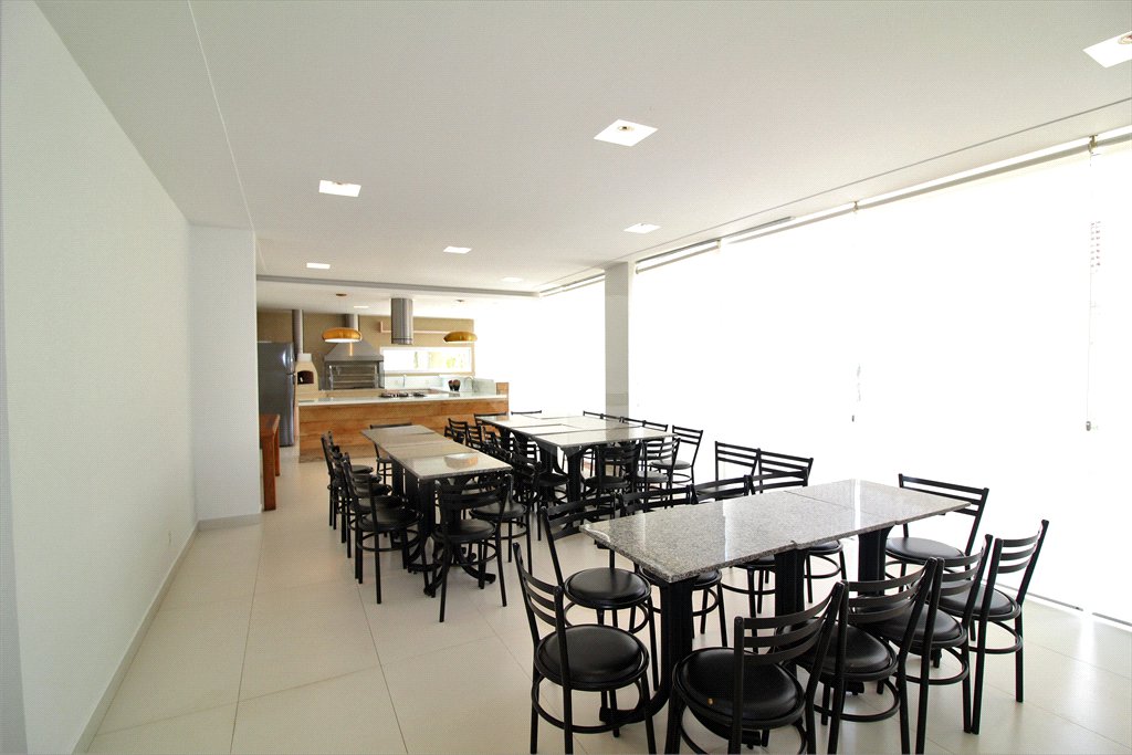 Apartamento à venda com 4 quartos, sendo 3 suítes, em Santo Amaro, São Paulo, SP