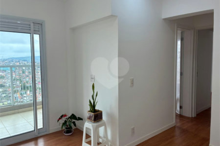 Apartamento à venda com 2 quartos, sendo 1 suíte, no Centro, Mogi das Cruzes, SP