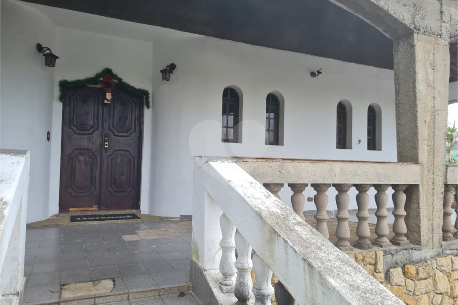 Chácara à venda com 4 quartos, sendo 2 suítes, em Jaraguá, São Paulo, SP