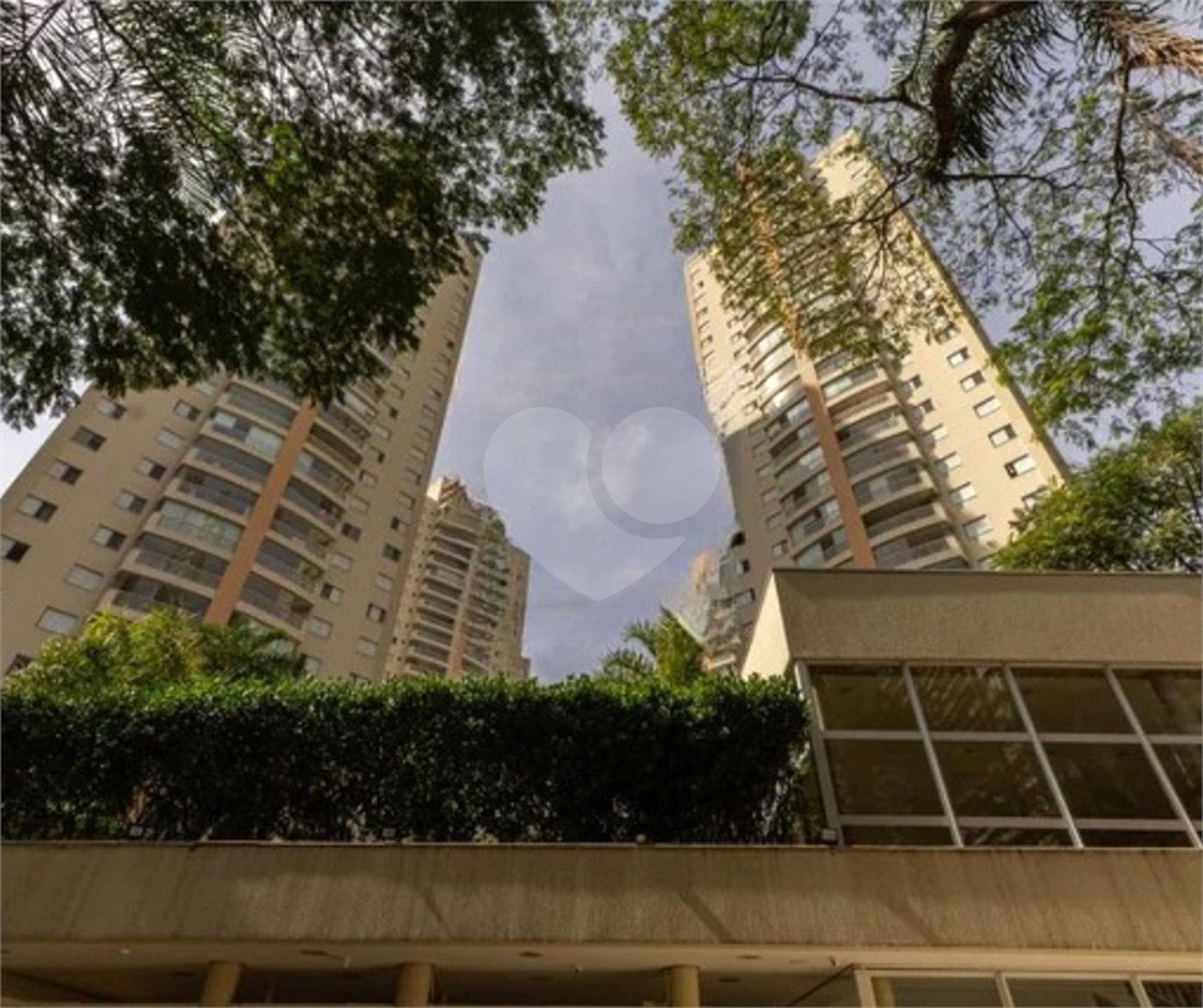 Apartamento à venda com 3 quartos, sendo 1 suíte, em Tatuapé, São Paulo, SP