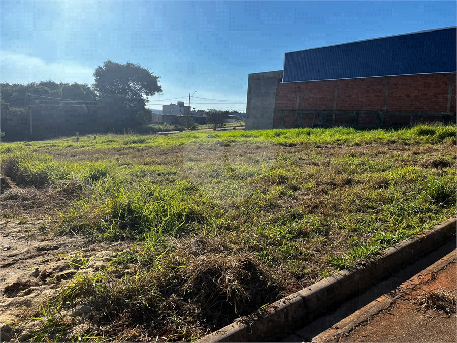 Terreno à venda em Portal dos Pinheiros II, Itapetininga, SP