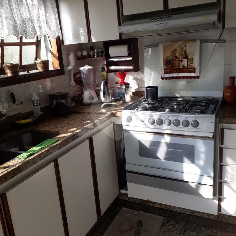 Sobrado à venda com 3 suítes em Santa Teresinha, São Paulo, SP