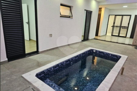 Casa à venda com 3 quartos, sendo 1 suíte,  no condomínio Helena Maria, Sorocaba - SP