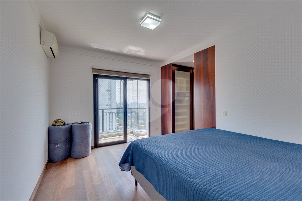 Apartamento à venda com 4 suítes em Alto da Boa Vista, São Paulo, SP