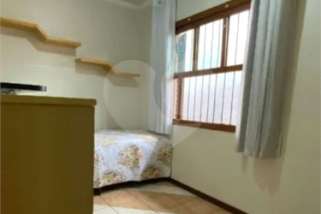 Sobrado à venda com 3 quartos, sendo 1 suíte, em Jardim Ester, São Paulo, SP