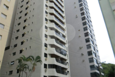 Apartamento à venda com 2 quartos, sendo 1 suíte, em Pitangueiras, Guarujá, SP