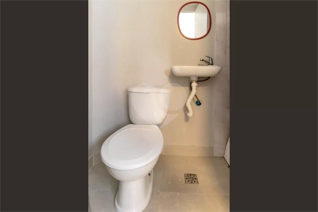 Apartamento à venda com 3 quartos, sendo 1 suíte,  em Moema, São Paulo, SP