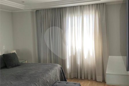 Apartamento à venda com 3 quartos, sendo 1 suíte,  em Vila Suzana, São Paulo, SP
