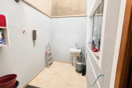 Casa à venda com 2 quartos, sendo 1 suíte, em Cidade Boa Vista, Suzano, SP