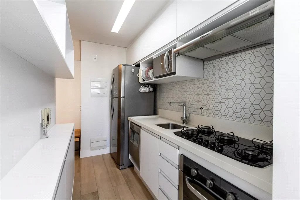 Apartamento à venda com 2 quartos, sendo 1 suíte, em Vila Anastácio, São Paulo, SP