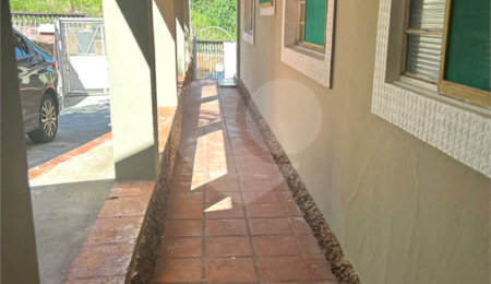 Casa para alugar com 6 quartos, sendo 3 suítes, no Centro, São Manuel, SP