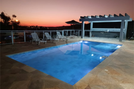 Casa à venda com 2 quartos, sendo 1 suíte, no condomínio Terras de Mont Serrat, Salto - SP