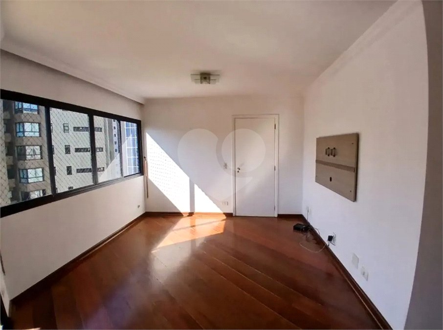 Apartamento à venda com 3 quartos, sendo 1 suíte, em Jardim Sul, São Paulo, SP