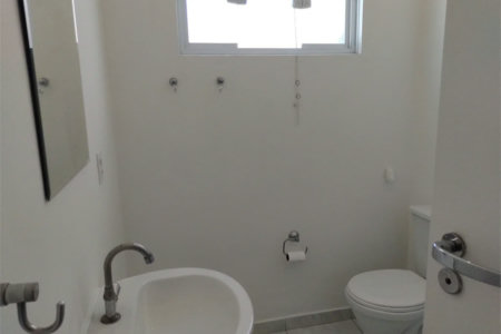 Casa à venda com 3 quartos, sendo 1 suíte, em Vila Cordeiro, São Paulo, SP