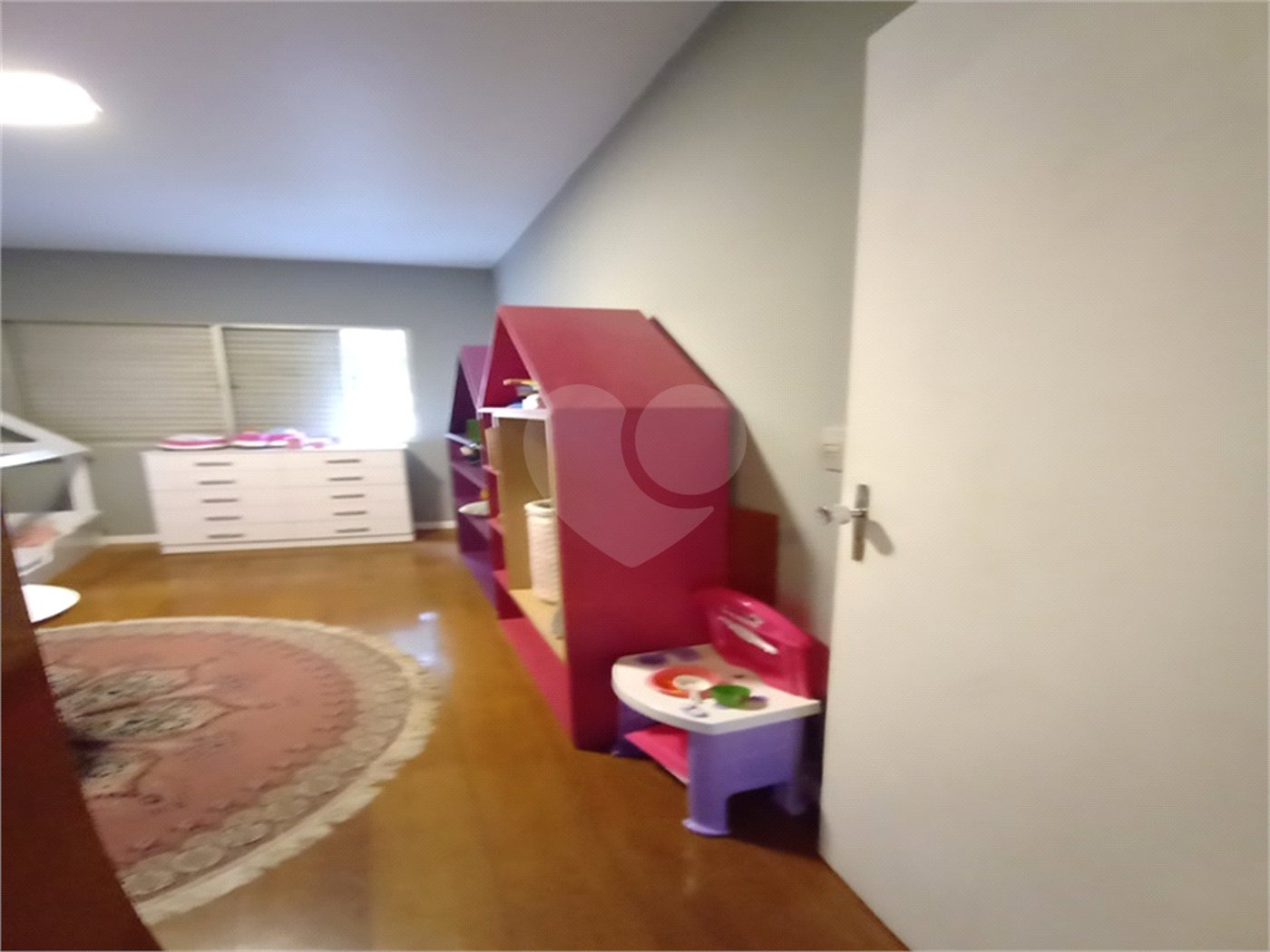 Casa à venda com 4 quartos, sendo 1 suíte, em Santana, São Paulo, SP