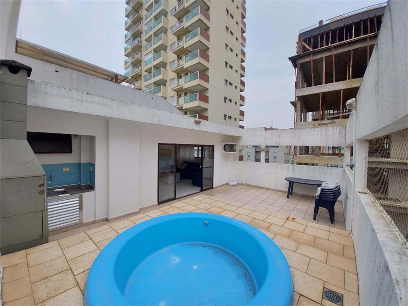 Apartamento Residencial à venda, Balneário Cidade Atlântica, Guarujá - AP0494.
