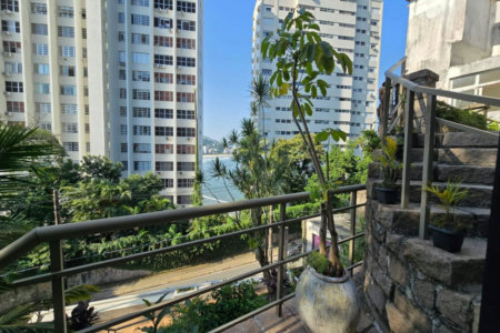 Casa com 6 dormitórios à venda, 650 m² por R$ 3.700.000,00 - Ilha Porchat - São Vicente/SP