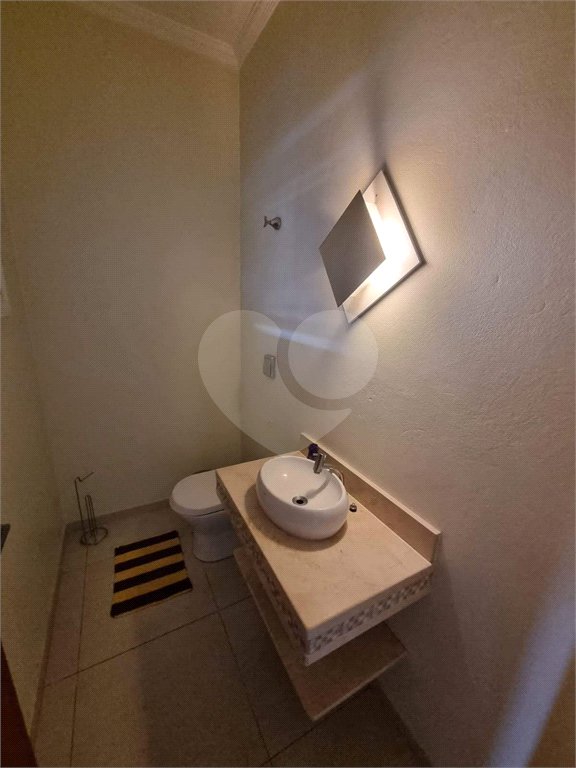 Casa à venda com 3 quartos, sendo 1 suíte, em Jardim Celani, Salto, SP