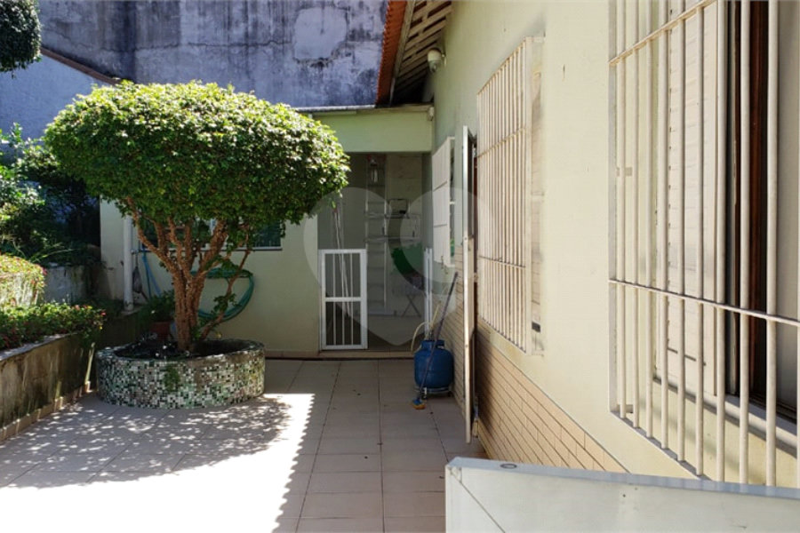 Casa Térrea à venda com 3 quartos em Horto, São Paulo, SP