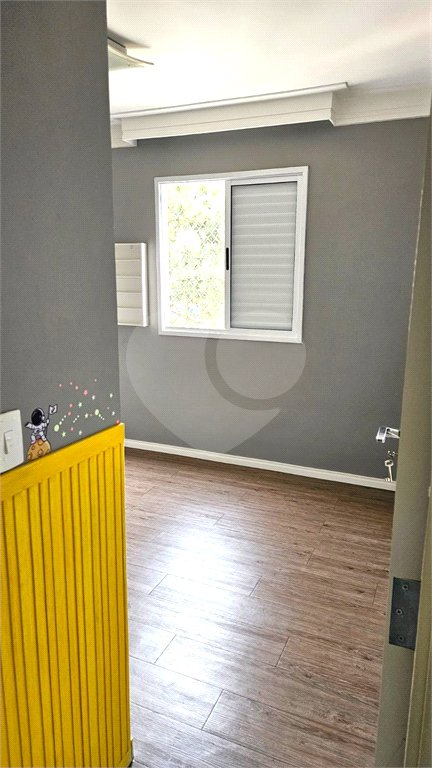 Apartamento à venda com 3 quartos, sendo 1 suíte, em Vila Paulo Silas, São Paulo, SP