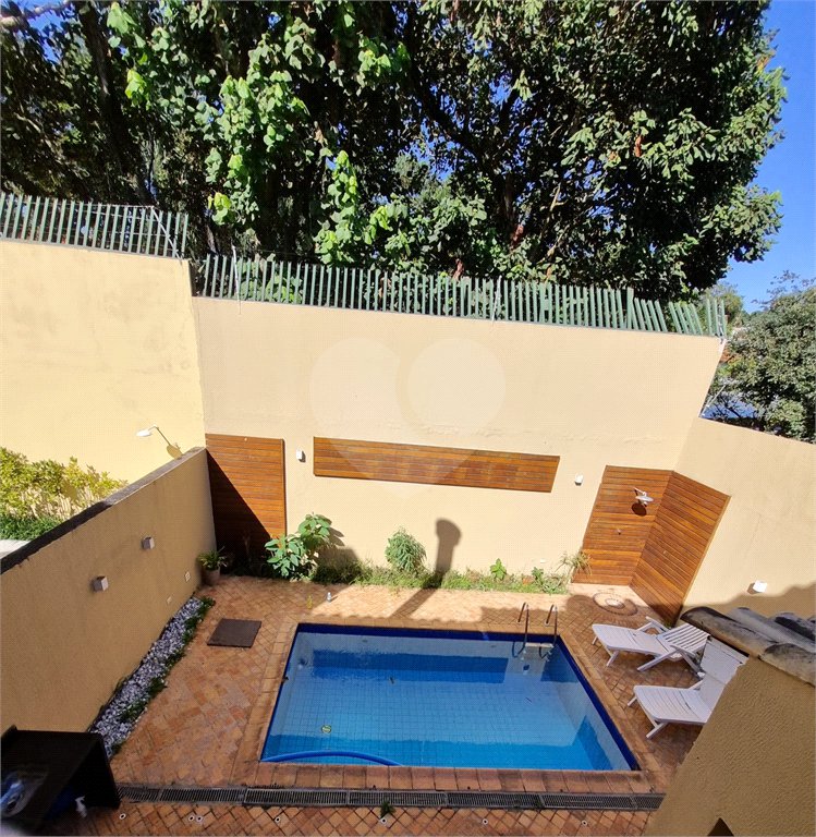 Casa à venda com 3 suítes no condomínio Residencial Courtyard Village, São Paulo - SP