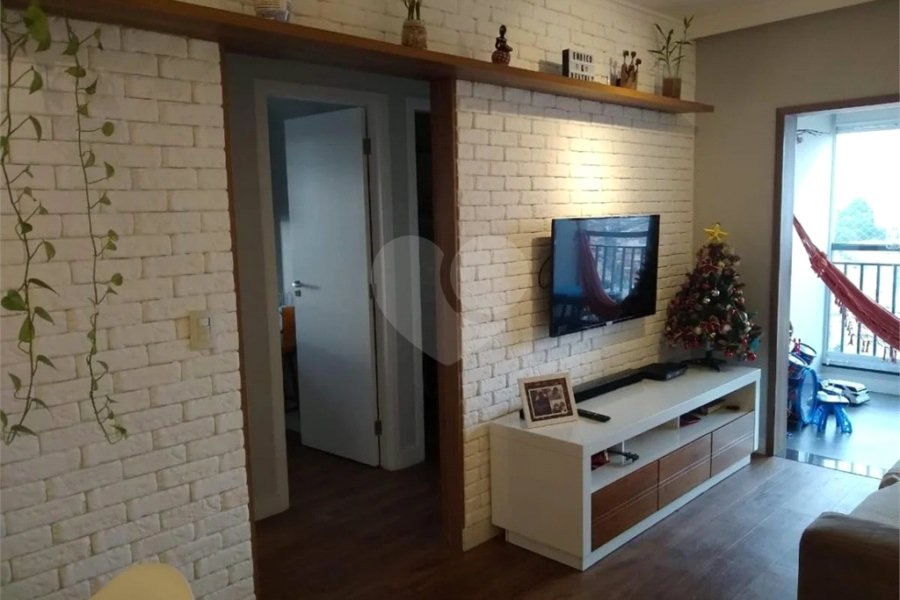 Apartamento à venda com 3 quartos, sendo 1 suíte, em Vila Guilherme, São Paulo, SP