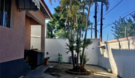 Casa à venda com 3 quartos, sendo 1 suíte, em Jardim Sontag, Salto, SP