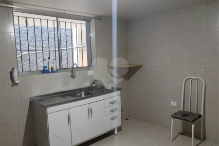 Sobrado à venda com 3 quartos, sendo 1 suíte, em Jardim Helga, São Paulo, SP
