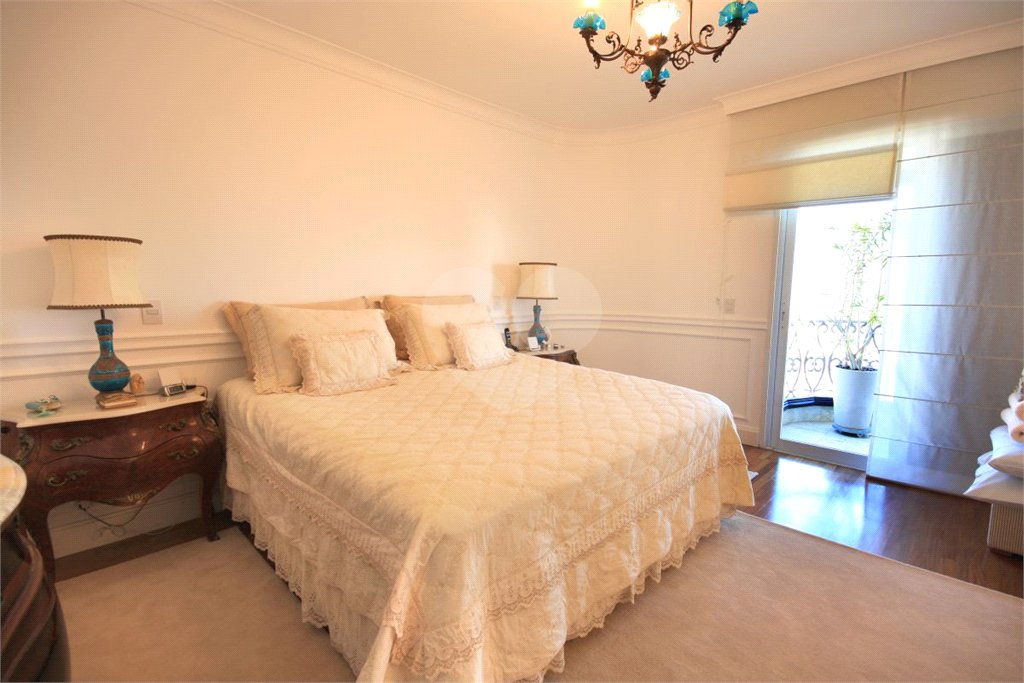 Apartamento à venda com 3 suítes em Alto da Boa Vista, São Paulo, SP